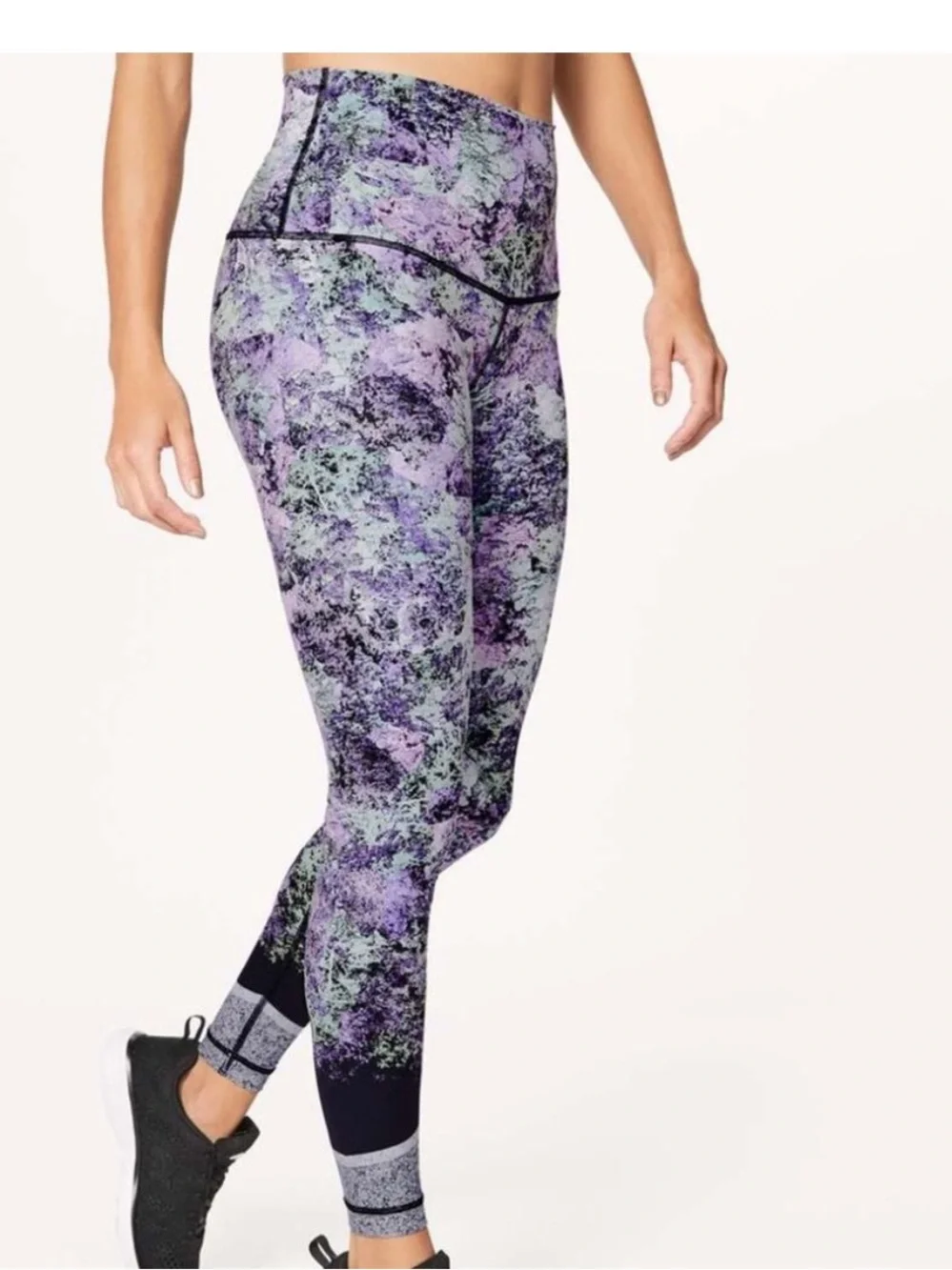 LULULEMON ~ Size 6 ~ Vivid Vision Wunder Under Hi-Rise Tight Leggings